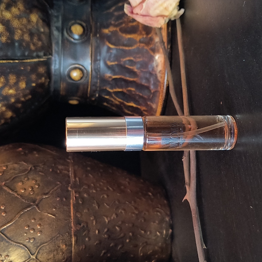 Elizabeth Taylor White Diamonds Fragrance Set - Picture 4 of 10